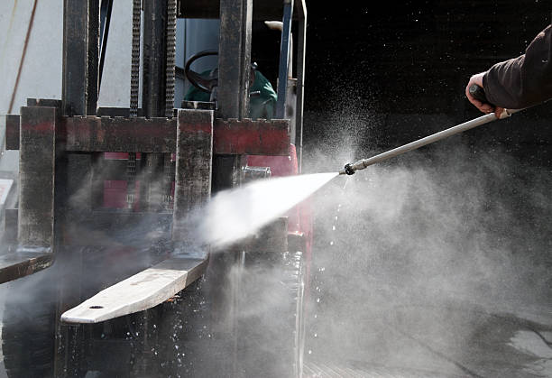 Best Deck Pressure Washing  in Deans, NJ